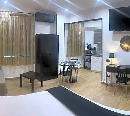 Апарт-отель Residenza Cristforo Colombo Кротоне